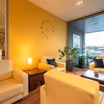 Aston Hotel