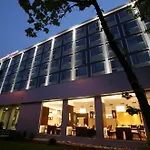 Aston 3* Bratislava