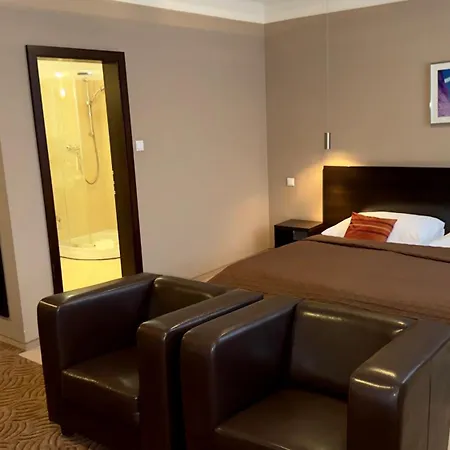 Hotel Aston