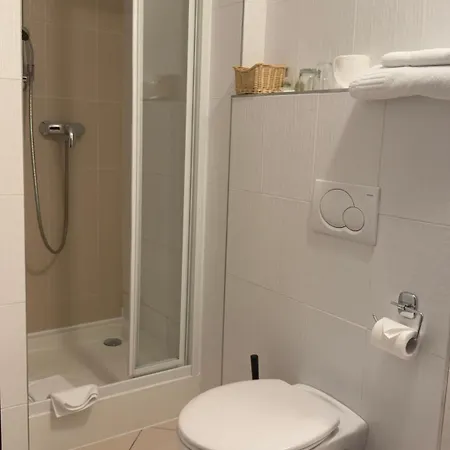 Hotel Aston 3*