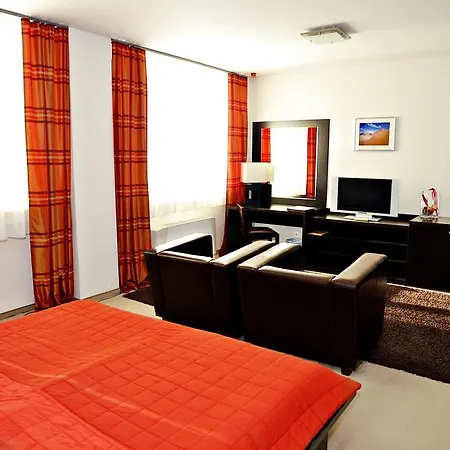 Hotel Aston 3*