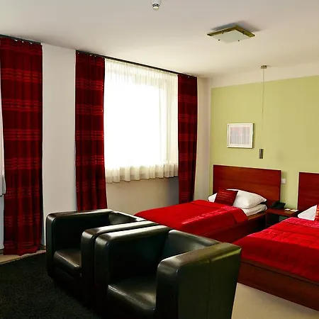 Hotel Aston 3*