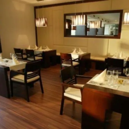 Hotel Aston 3*