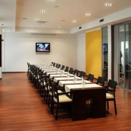 Hotel Aston