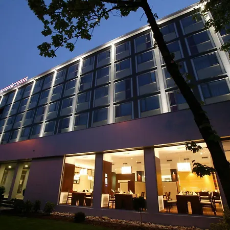 Aston 3* Bratislava